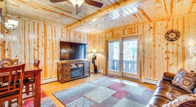 1 Mi to Rocky Mtn Nat'l Park: Estes Park Townhome