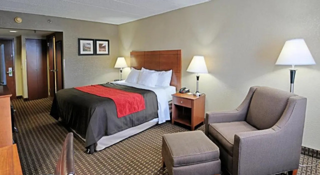 Номер Standard Comfort Inn & Suites Raphine - Lexington near I-81 and I-64