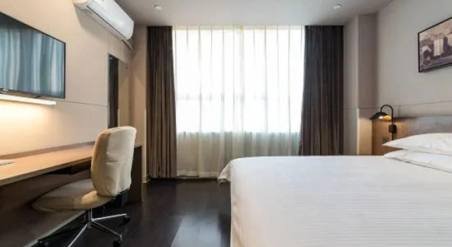 Двухместный люкс Standard Jinjiang Inn Select Yancheng Sheyang Xingfu Huacheng
