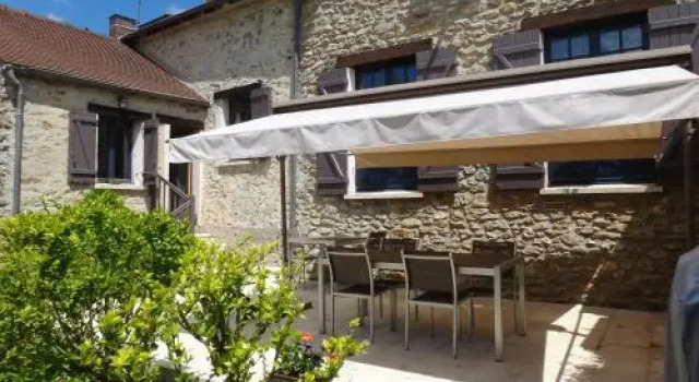 La maison du Fargis, Book Hotel  