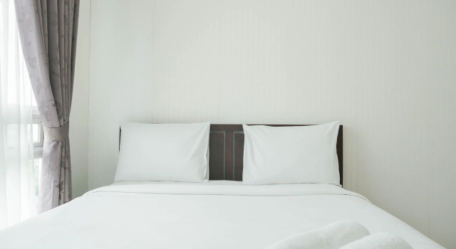 Comfort 1Br Apartment With Study Room At Woodland Park Residence, Book Apartment Jakarta Jakarta Province