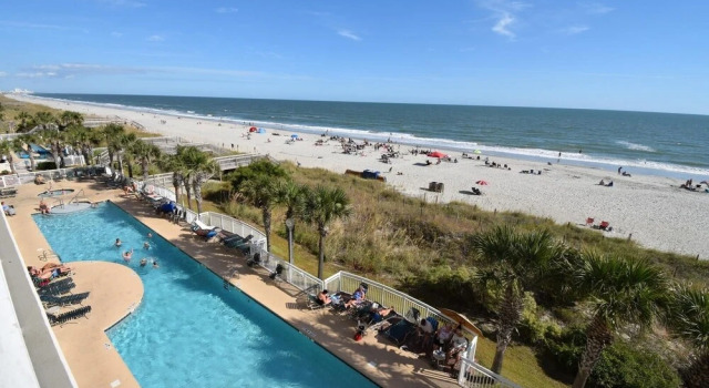 Crescent Shores S 1512 4 Bedroom Condo by RedAwning, North Myrtle Beach, Забронировать Отель Отели Южной Каролины с бассейном, Бассейн