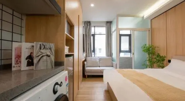 Qianhai Yunxiao Homestay (Bao'an Liutang Subway Station Branch)