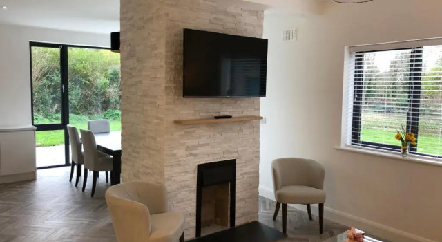 Апартаменты Killester Self Catering Cottage