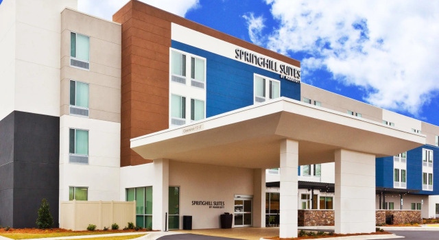 SpringHill Suites by Marriott Montgomery Prattville/Millbrook, Book Hotel Hoteller i Prattville med parkering, Parkering