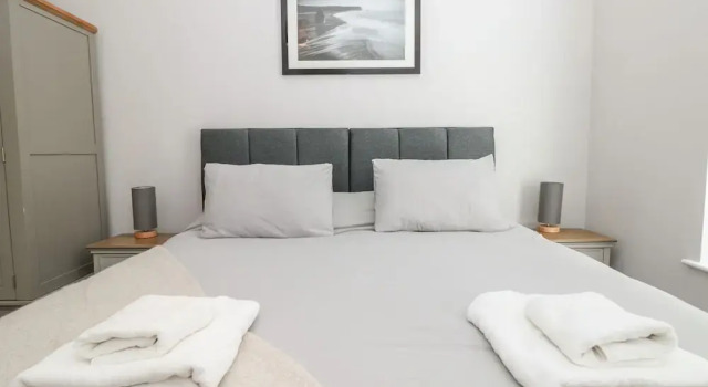 Flat 1 Byfield, Забронировать Отель Отели Торки 3 звезды, рядом с Художественно-исторический музей Торр-Эбби, 3*