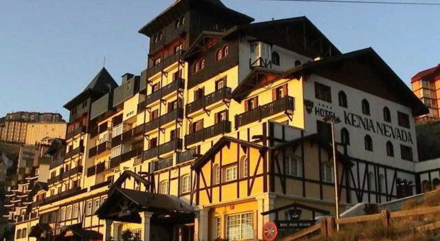 Hotel Kenia Nevada, Забронировать Отель Сьерра-Невада Андалусия