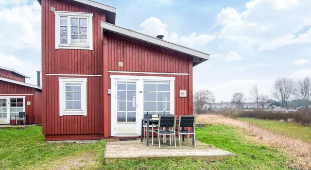 Коттедж 2 Person Holiday Park Home in Romo