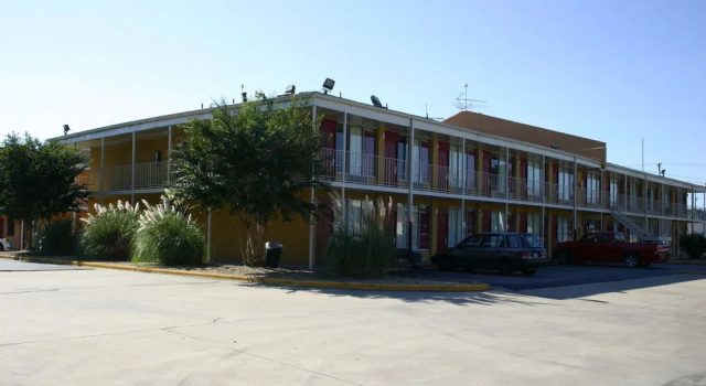 Ashburn Inn of GoldRock