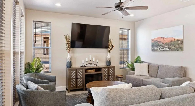 Escondido Cove by RedAwning, Varaa Lomakoti Washington 