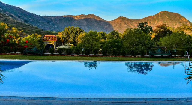 The Royal Retreat Resort & Spa, Забронировать Курортный отель Отели штата Раджастхана с парковкой, Парковка