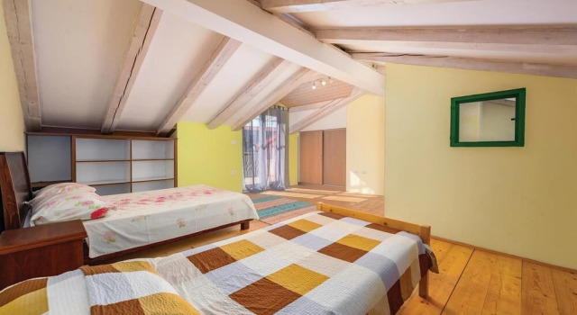 Stunning Home in Rovinj With Wifi and 5 Bedrooms