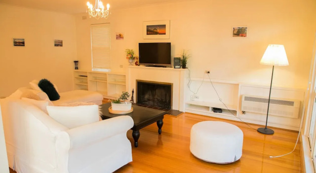 Inner Melbourne Luxury Holiday House, Book Hotel Melbourne 