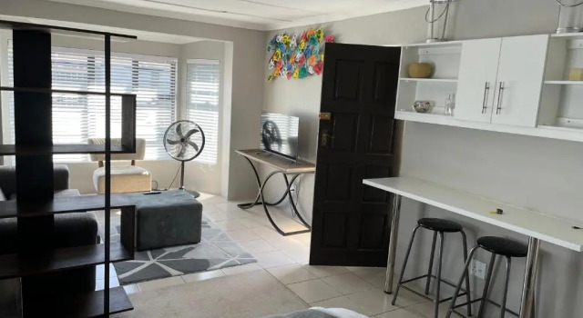 Апартаменты 28 on Symonds Lux studio detached