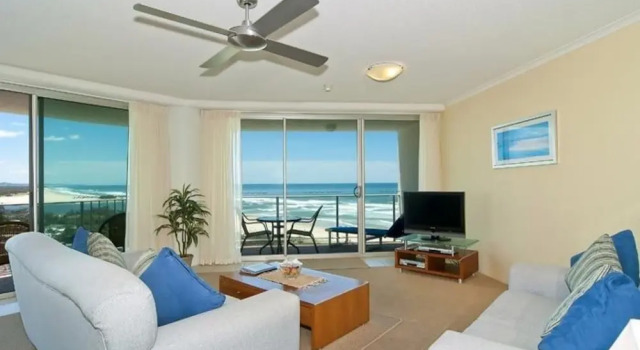 Апартаменты Superior с 2 комнатами с балконом Chateau Royale Beach Resort Maroochydore Sunshine Coast