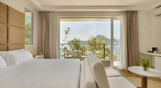 Villas Junior Suite with sea view Iberostar Selection Montenegro