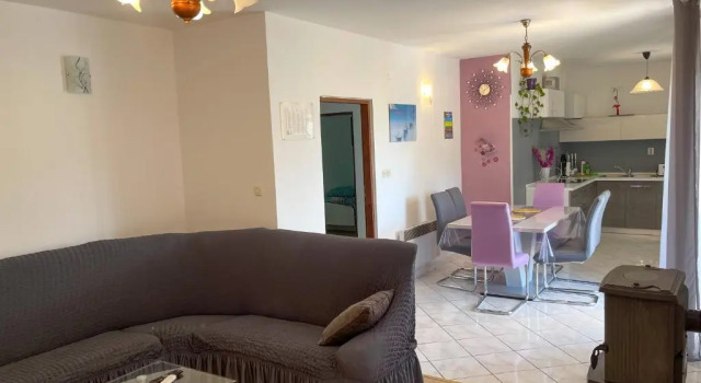 Апартаменты с 3 комнатами Apartments Lores