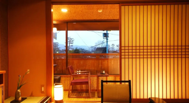 Camera Japanese Style Kyoto Arashiyama Onsen Ryokan Hanaikada