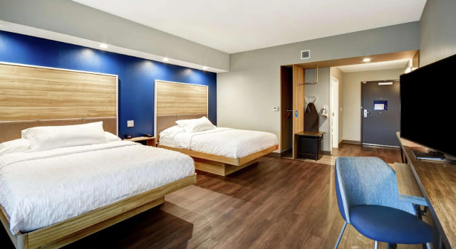 Четырёхместный номер Standard Tru By Hilton Syracuse-Camillus