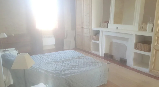 Mansion with 4 Bedrooms in Castillon-Du-Gard, with Wonderful City View, Private Pool, Enclosed Garden - 77 Km From the Beach