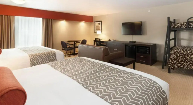 Семейный люкс The Kanata Inns Invermere
