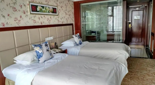 New Friendship Hotel