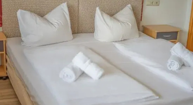 Номер Standard Self-Check-In Hotel Constantin - ohne TV - ohne Ventilator - ohne Parken