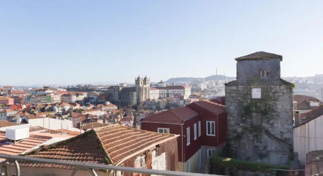 Апартаменты Superior Porto and Clérigos Views by Porto City Hosts