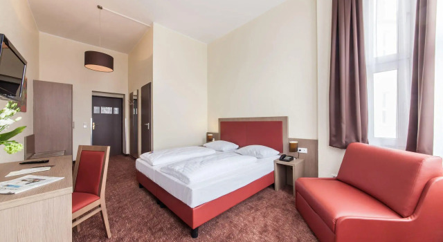 Hotel Fürstenhof, Забронировать Отель Отели Фридрихштадт 3 звезды, 3*