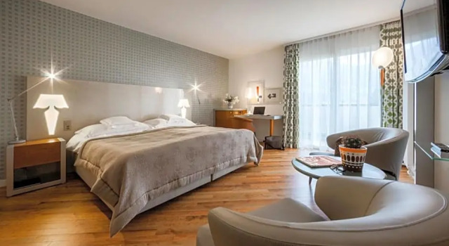 Номер Comfort с видом на улицу Hotel Eden Roc - The Leading Hotels of the World