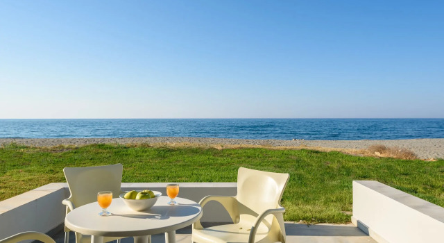 Студия рядом с пляжем Kostakis Beach Hotel