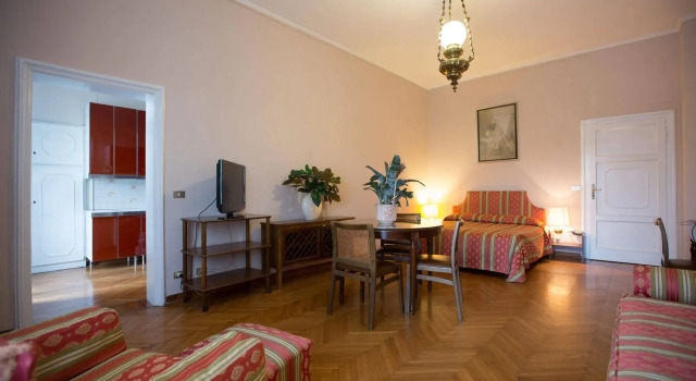 Residence Hotel Castelvecchio, Забронировать Отель Отели Вероны с парковкой, рядом с Филармонический театр Вероны, Парковка