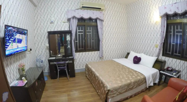 Reny Lake Warm Hostel, Book Hostel / Vandrerhjem Hostels i Chiayi, Hostel / Vandrerhjem