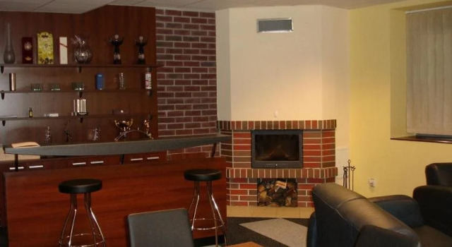 Sporthotel Vestec, Rezerwuj Hotel Hotele w Central Bohemia z parkingiem, Parking