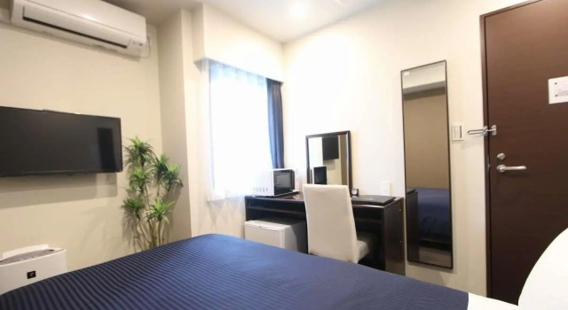 Двухместный номер Standard HOTEL LiVEMAX Osaka Umeda Nakatsu