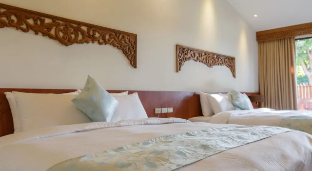 Leisure LULU VILLA, Buchen Sie Villa Hotels in Landkreis Pingtung mit Parkplatz, Parkplätze
