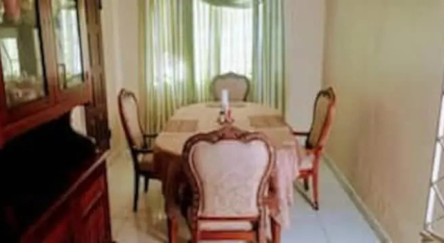 Portmore Haven 1bedroom, Prenota Hotel Hotel a Portmore con parcheggio, Parcheggio