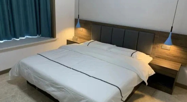 Люкс с 3 комнатами Liangzhu Homestay