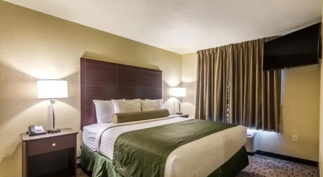 Люкс Cobblestone Inn & Suites - Lakin