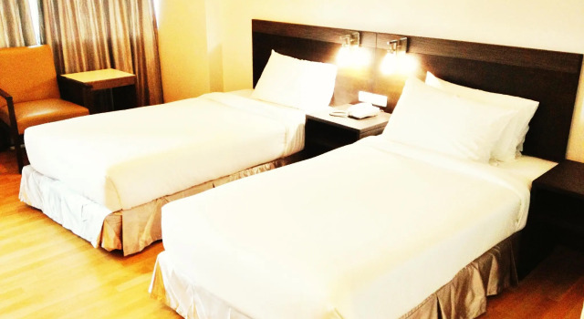 Люкс Deluxe SinKiat Buri Hotel