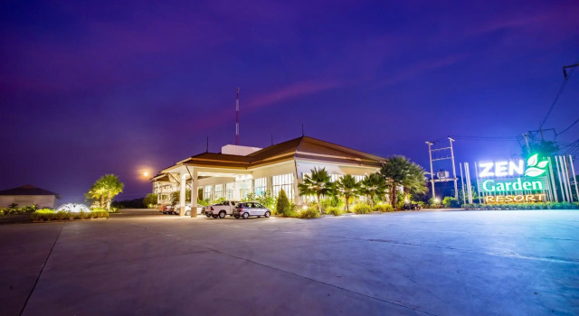 Zen Garden Resort, Rezervați Stațiune Hoteluri în Singburi Province cu parcare, Parcare
