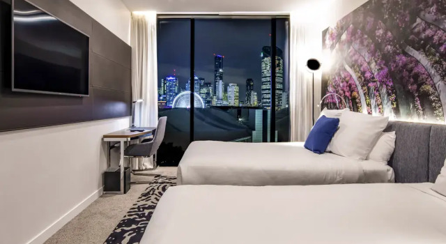 Четырёхместный номер Premier с видом на город Novotel Brisbane South Bank