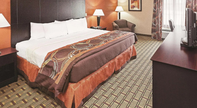 Двухместный номер La Quinta Inn & Suites by Wyndham McAlester