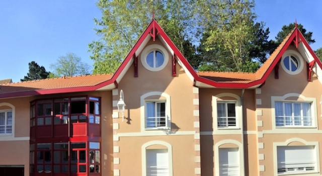 ESTIVEL Résidence Jardin Mauresque, Réserver Hôtel Hôtels à Aquitaine avec parking, Parking