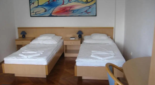 Leier Business Hotel