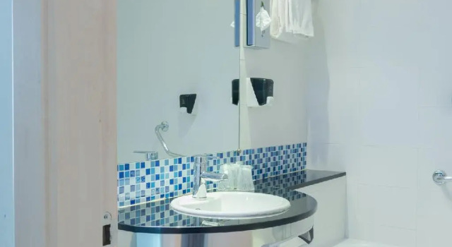 Двухместный номер Standard Holiday Inn Express Madrid Leganes by IHG