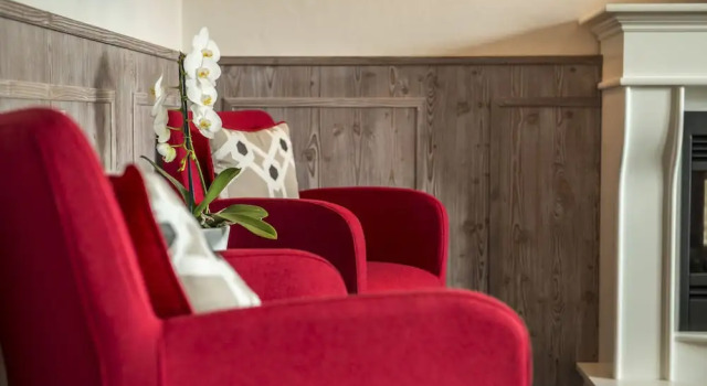 Полулюкс Hotel & Restaurant Sonne