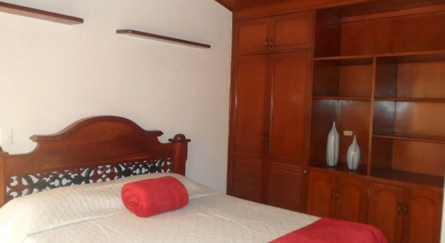 Casa Hotel Familiar Ciudad Jardin, Rezervovat Hotel Hotely v Cali s parkováním, Parkování