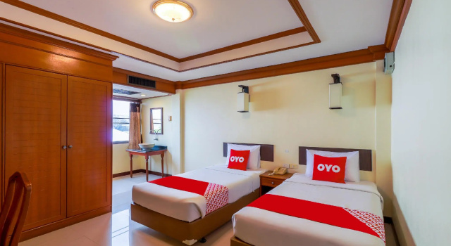 Двухместный номер Deluxe OYO 807 Suan​ Dok​ Kaew​ Hotel​