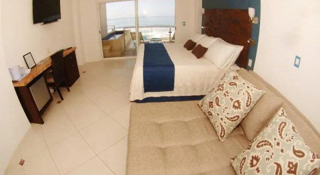 Habitación doble Superior con balcón Mar Celeste